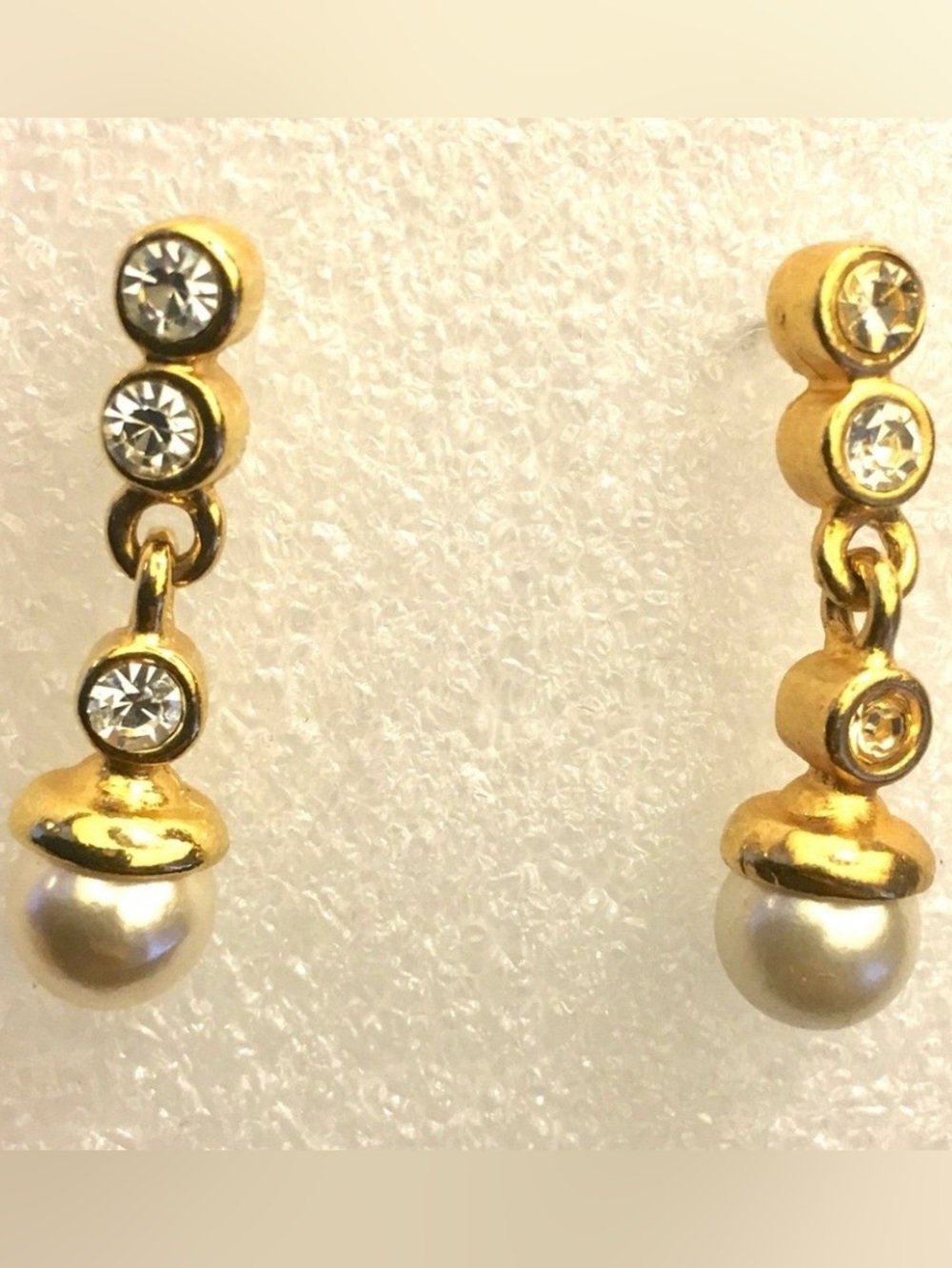 🔴2/$25 Vintage Gold Rhinestone Pearl Dangle Earrings